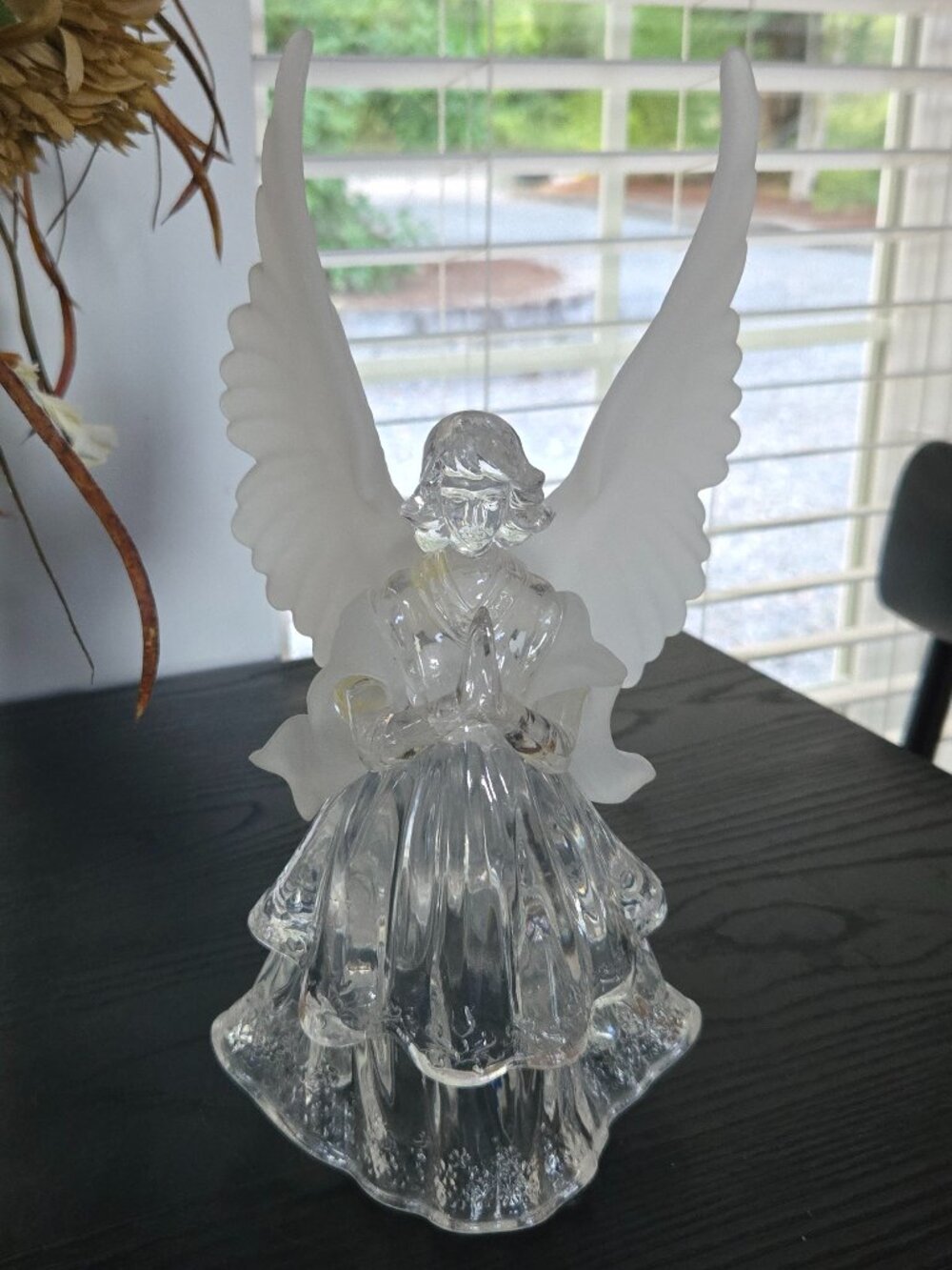 Vintage 11 inch standing clear acrylic praying Angel